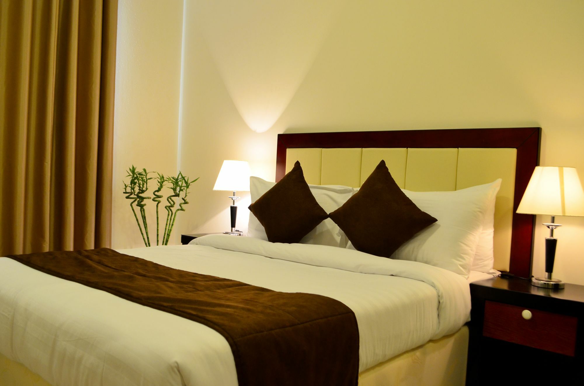 President Suites Apartments Manama Exterior foto